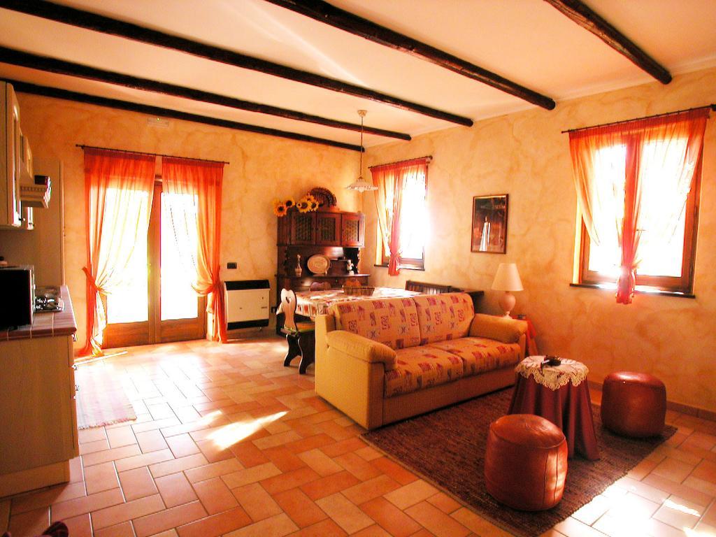 קאמפלו סול קליטונו Agriturismo Istrice Innamorato חדר תמונה