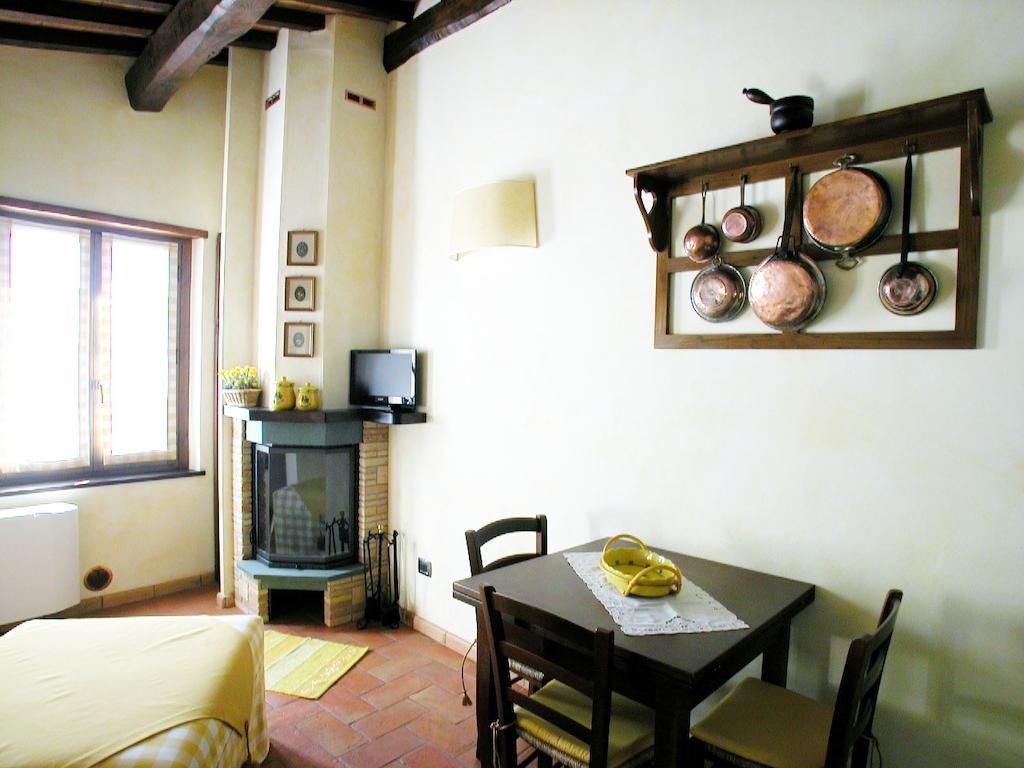 קאמפלו סול קליטונו Agriturismo Istrice Innamorato חדר תמונה